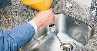 Устранение засоров в трубах и канализации в Махачкале в октябре